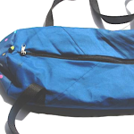 Bolsa azul y lateral con puntos